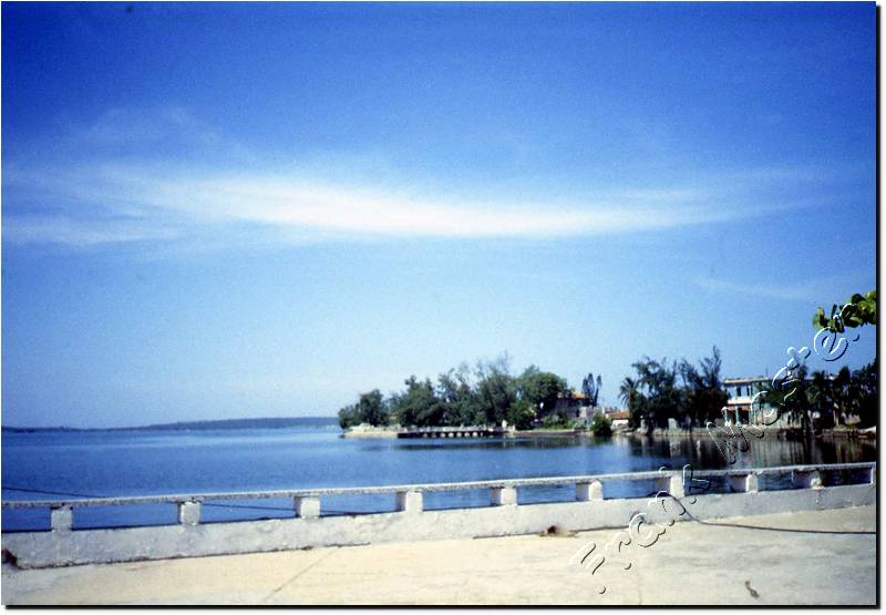 Cuba-Cienfuegos-01.jpg
